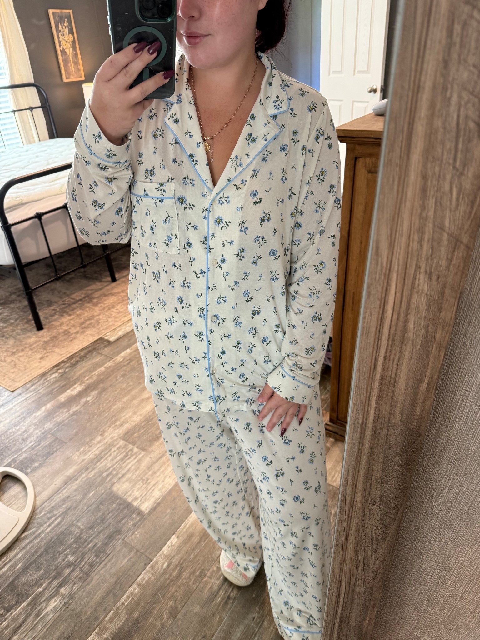 5’1” 165lbs wearing size L petite 