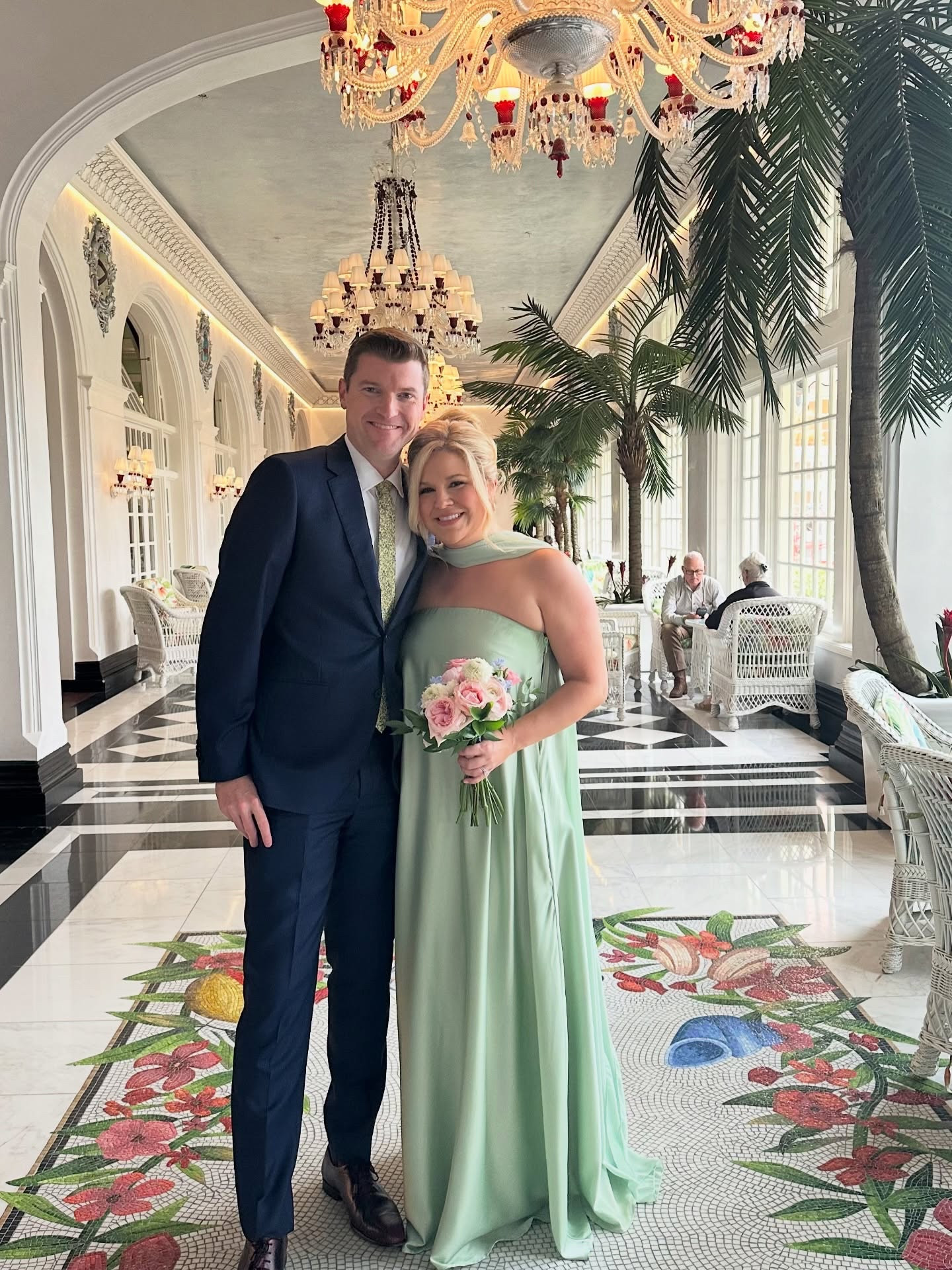 Excuse me, Mrs. Abshire. ✨💍💐

A magical weekend celebrating @radred4 + @rjabshire and the best string quartet rendition of Fetty Wap. A dance floor that brought us back to our younger years. Friendships old and new. Just what the heart needed.



#LTKWedding #LTKgrwm #LTKootd