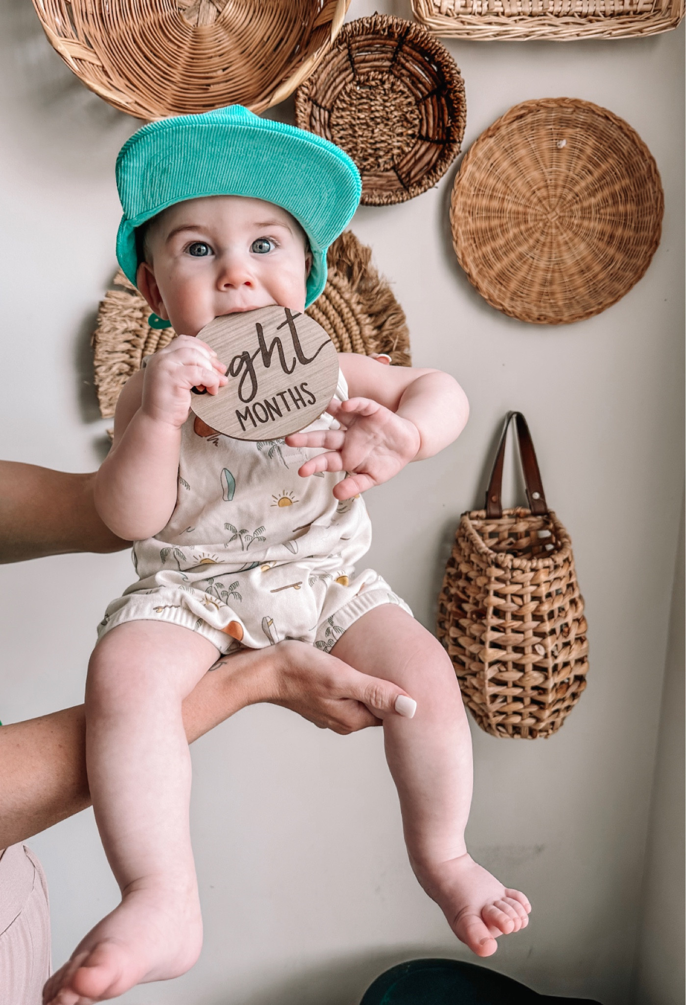 8 months sweet man 

#LTKfamily #LTKbump #LTKbaby