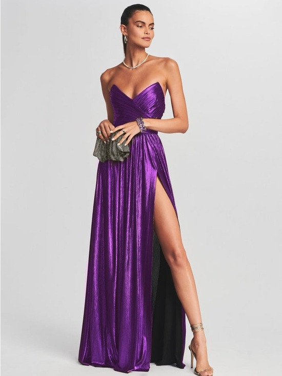 Retrofête Waldorf Formal Strapless Gown in Metallic Purple - size Small | Poshmark