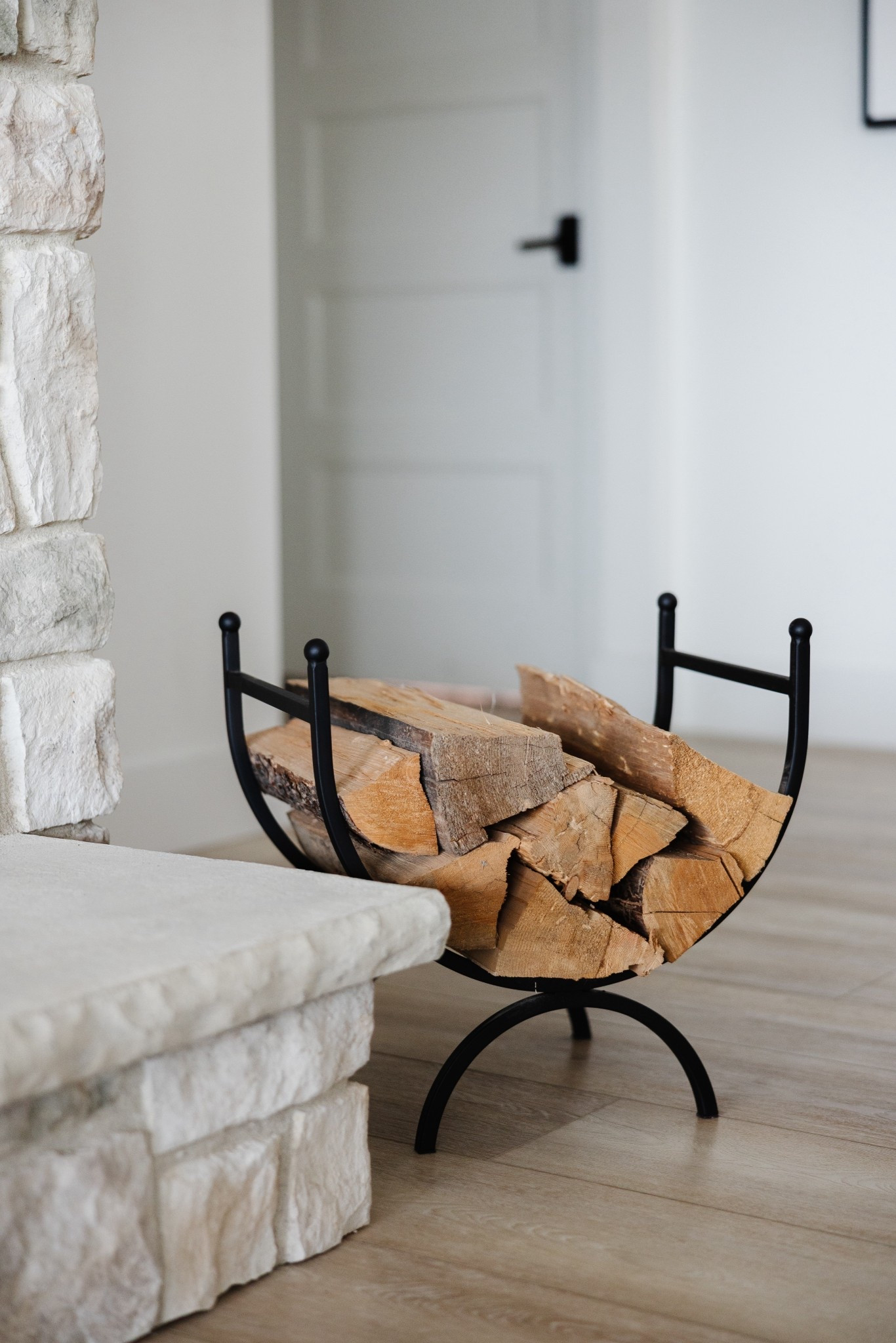 Always get asked about this log holder! The original is sold out, but the new version is just as cute with even better details. Perfect for your cozy corner! 


#LTKStyleTip #LTKFindsUnder100 #LTKHome