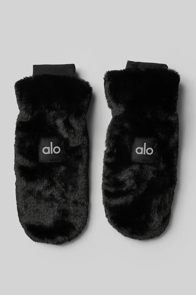 Faux Fur Mittens | Alo Yoga (US)