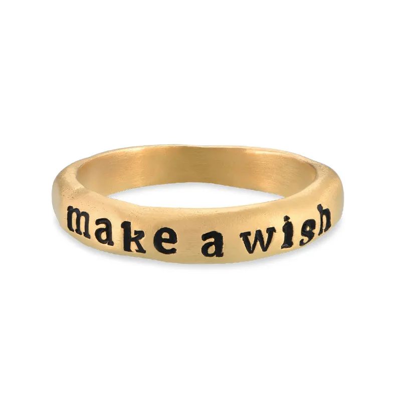 Stackable Engraved Ring with Names in Gold Plating | MYKA