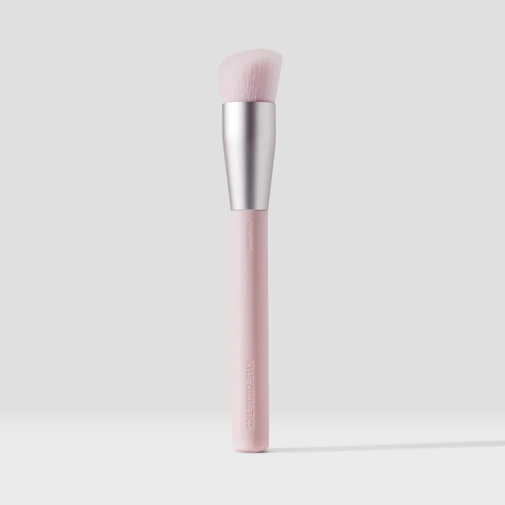 Foundation Brush 01 | Kylie Cosmetics US