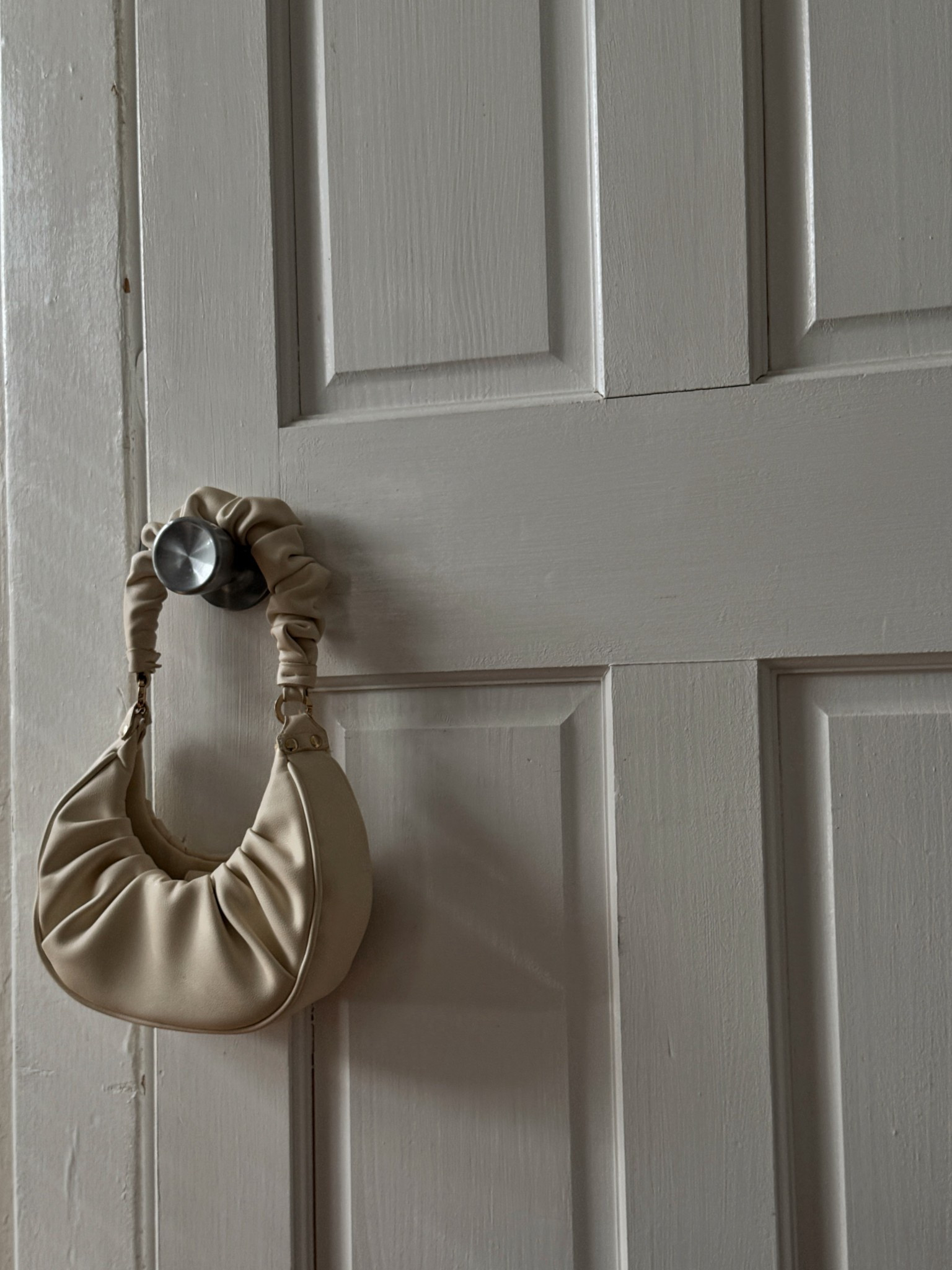 The Gabbi Ruched Handbag - Similar 

JW PEI (a recent brand discovery of mine) has a HUGe selection of affordable handbags. Classy enough to carry to a wedding, but not ~completely~ breaking the bank 😃 

Check out the similar style I have tagged here, as well as their website for more!

Happy shopping!

#LTKFindsUnder100 #LTKItBag #LTKStyleTip