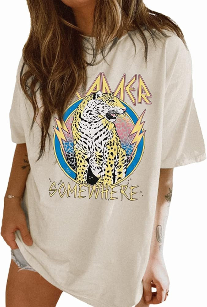 SOFIA'S CHOICE Women's Butterfly Shirt Vintage Graphic Tees Short Sleeve Round Neck Oversized T Shir | Amazon (US)