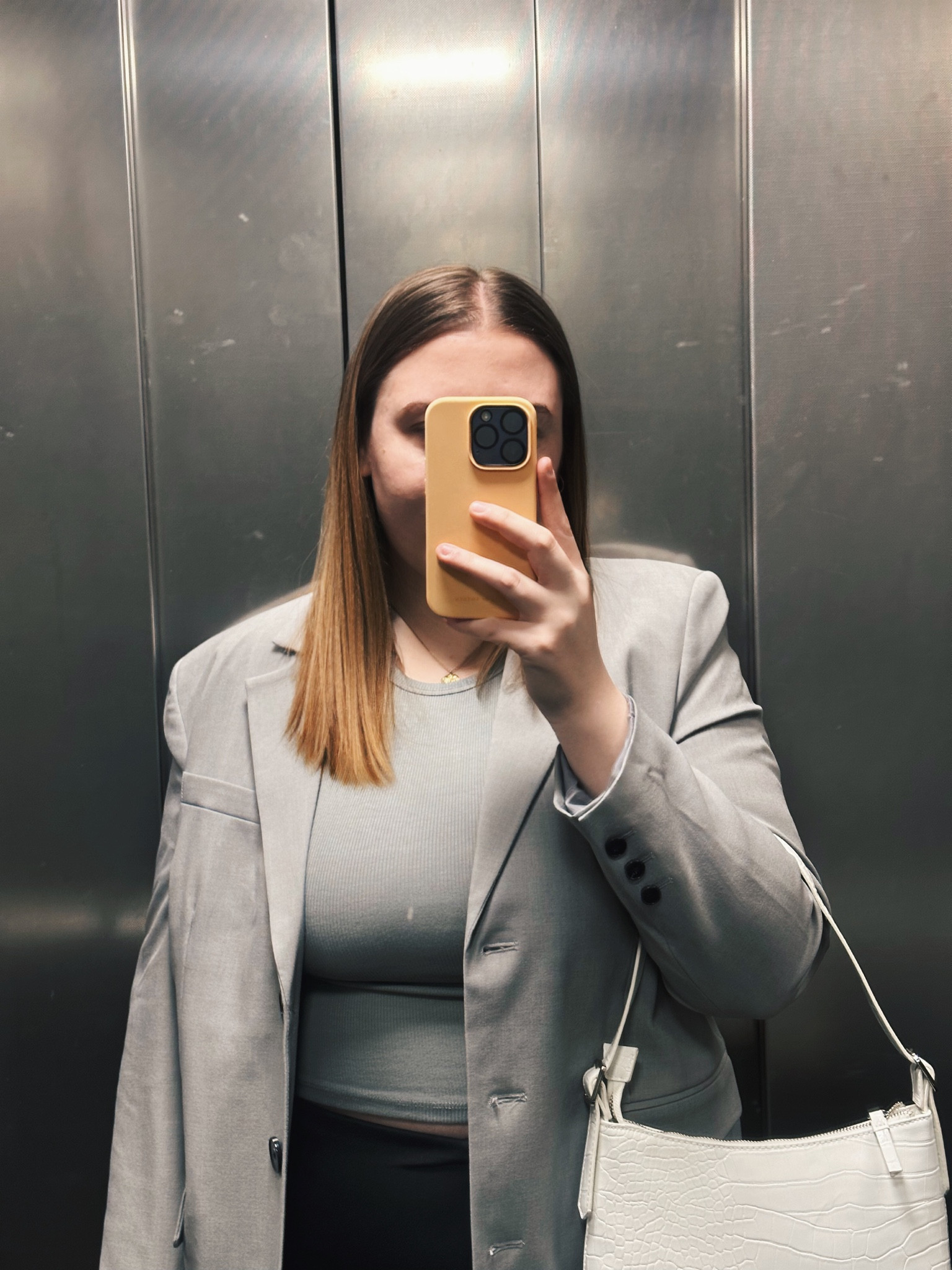 Classic outfit with ideal of Sweden case! #idealofsweden #fashion #style

#LTKcurves #LTKworkwear #LTKstyletip