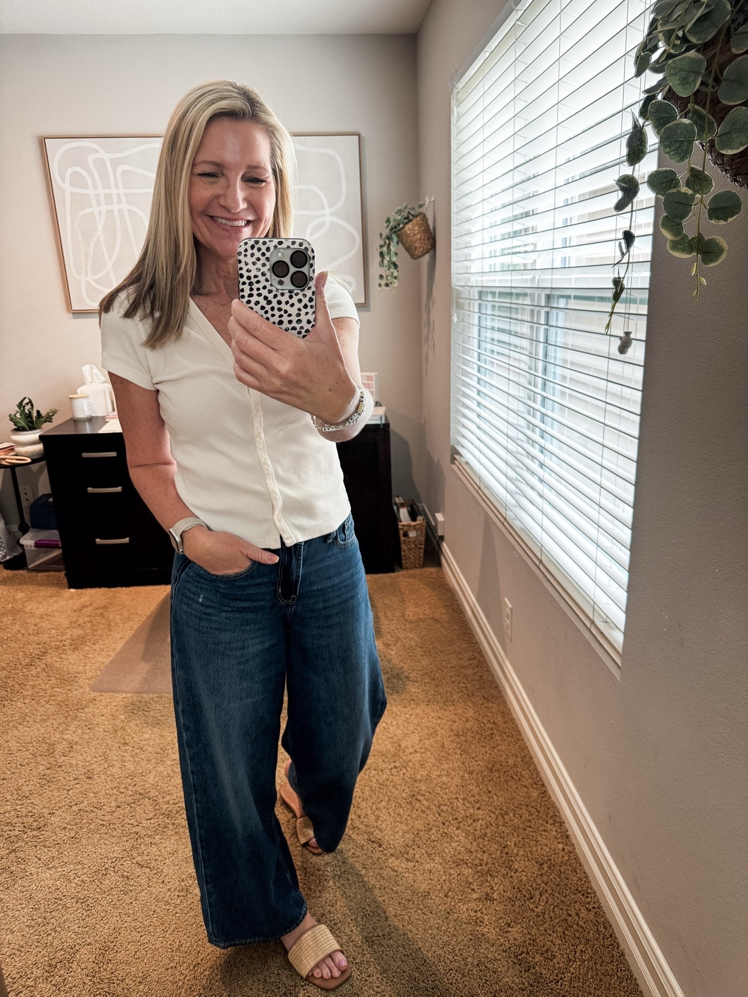 Friday casual in my Old Navy baggy jeans that are 50% off for cardholders this weekend. 

My Target sandals are also on sale.

#LTKootd #LTKOver40 #LTKSeasonal