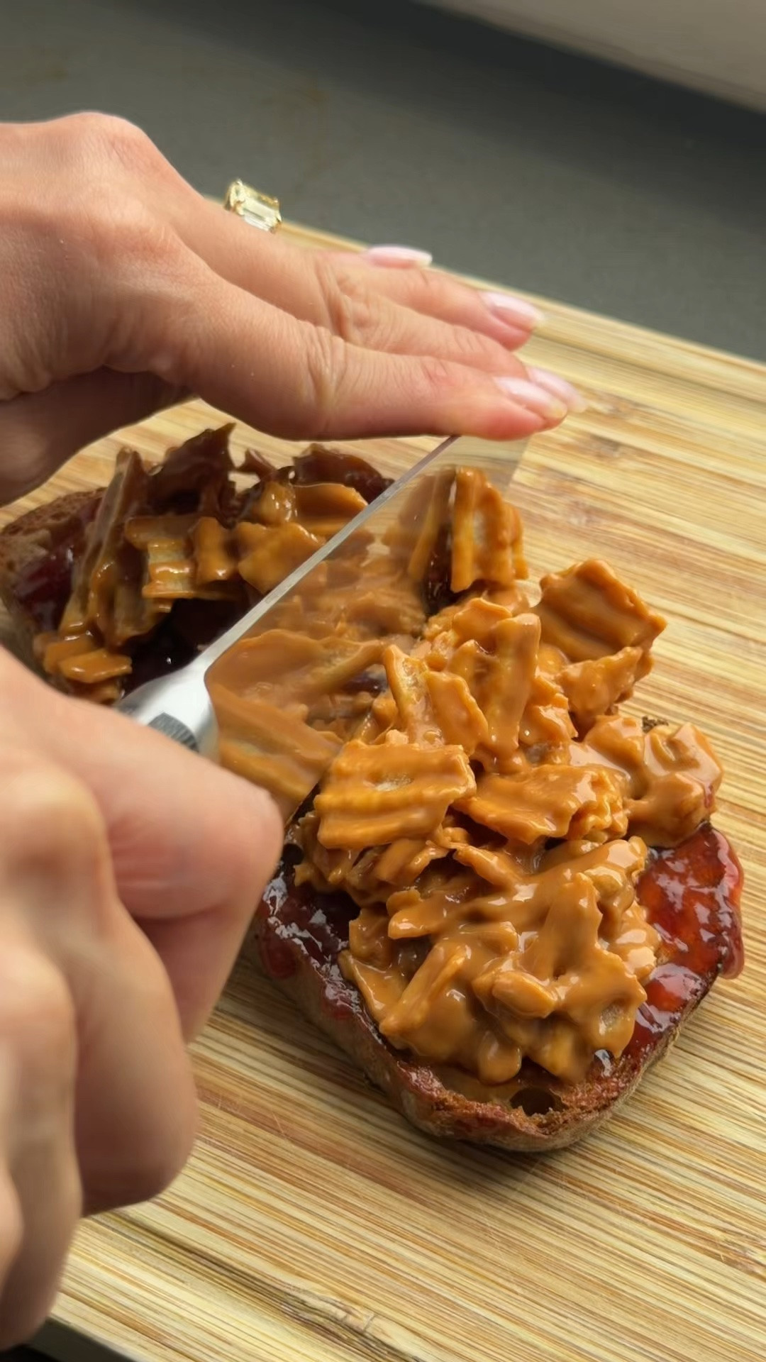 a twist on your childhood favorite. truly the best way to have a PB&J sandwich 🤤🥜🍓🍞⭐️

#LTKfoodie #LTKvlog #LTKselfcare