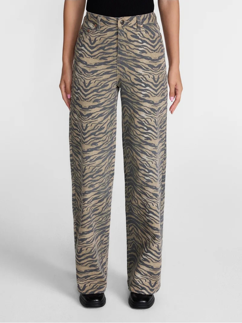 Madden NYC Women's Zebra Print 90's Jeans, 32" Inseam, Sizes 00-18 | Walmart (US)