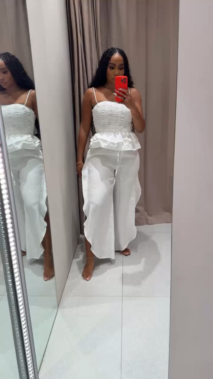 Summer outfit inspo! Effortless All white, comfy, stylish look!

#LTKootd #LTKMidsize
