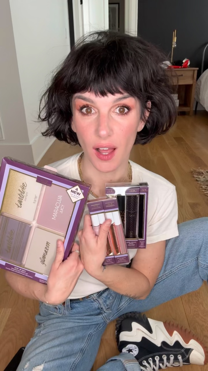 The best gift for the beauty lover in your life! Tarte’s gift sets are a great value for such fantastic products! Use code CYBERSZN for 30% off!

Gift guide | beauty finds | stocking stuffers

#LTKCyberWeek #LTKGiftGuide #LTKHoliday