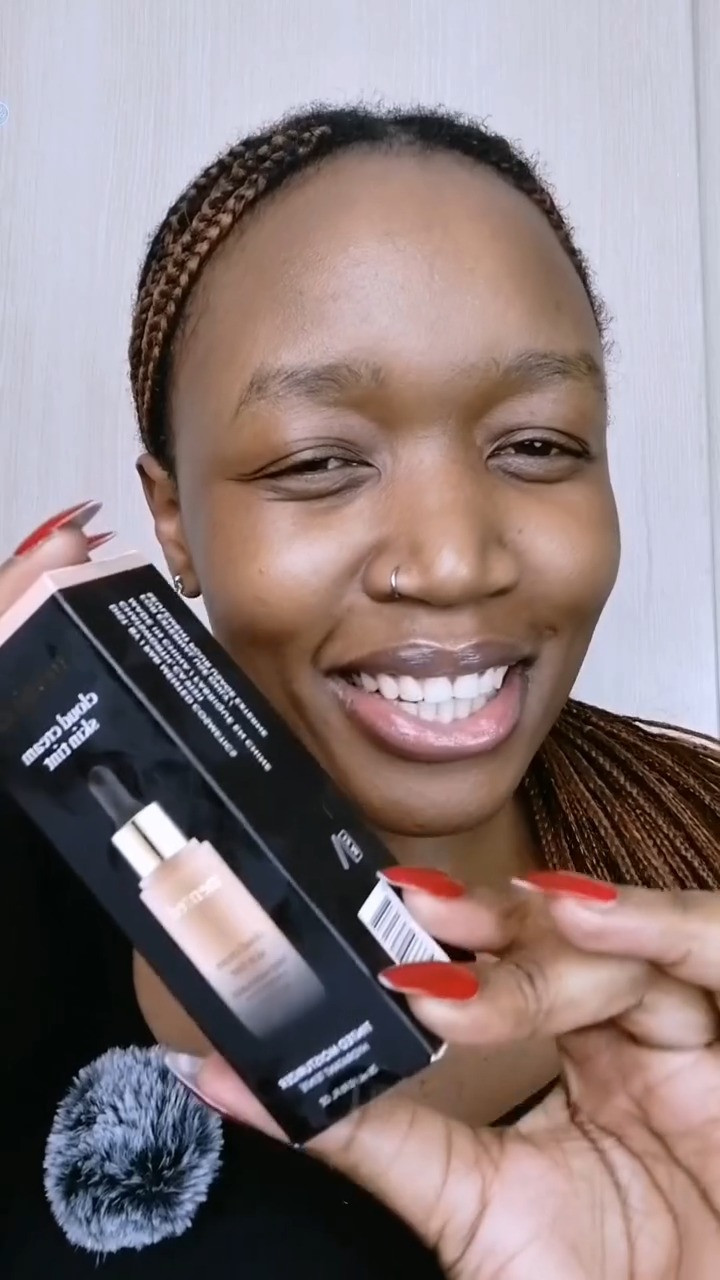 I had to put the Mented Cosmetics Cloud Cream Skin Tint to the test, and I'm wearing Tan 120 🤎 

It's super lightweight, hydrating, and gives that beautiful blurred, skin-but-better finish without feeling heavy. And a little really does go a long way. I also love that it's formulated with plant-derived squalane + Hyaluronic Acid for that extra dose of hydration. 

Is this my perfect shade? And is it giving tinted moisturizer or foundation?

#mentedcosmetics #cloudcream #skintint #tintedmoisturizer

 

 #LTKBeauty
