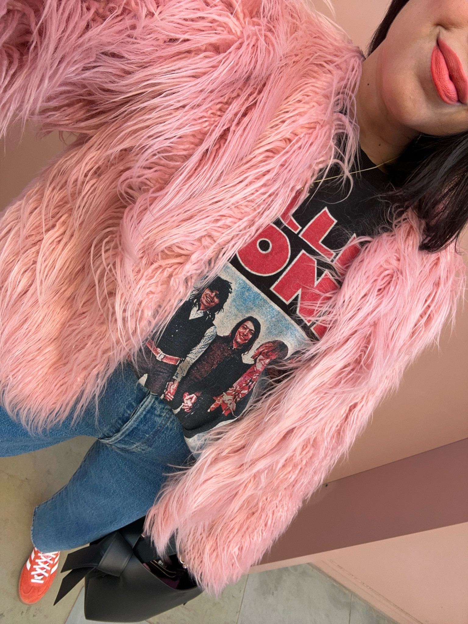 Pink fluffy coat of dreams! 🐩💕