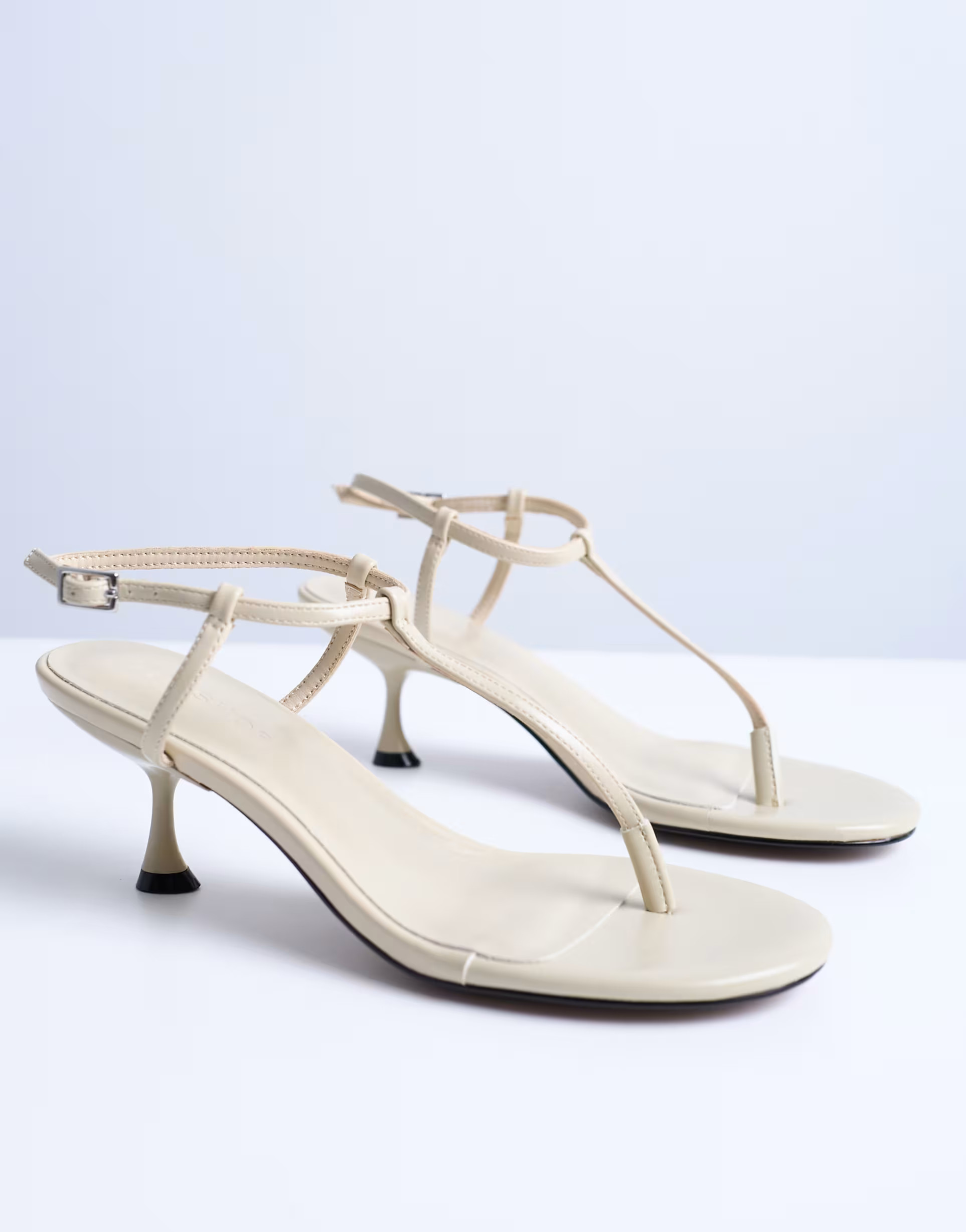 Topshop Imani toe thong mid heel in off white | ASOS (Global)