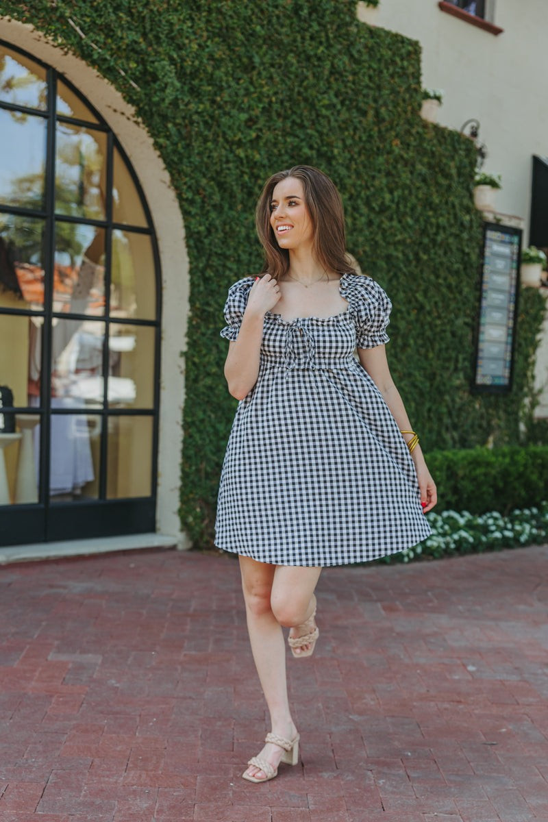 BuddyLove | Jac Puff Sleeve Short Dress | Black Plaid | BuddyLove