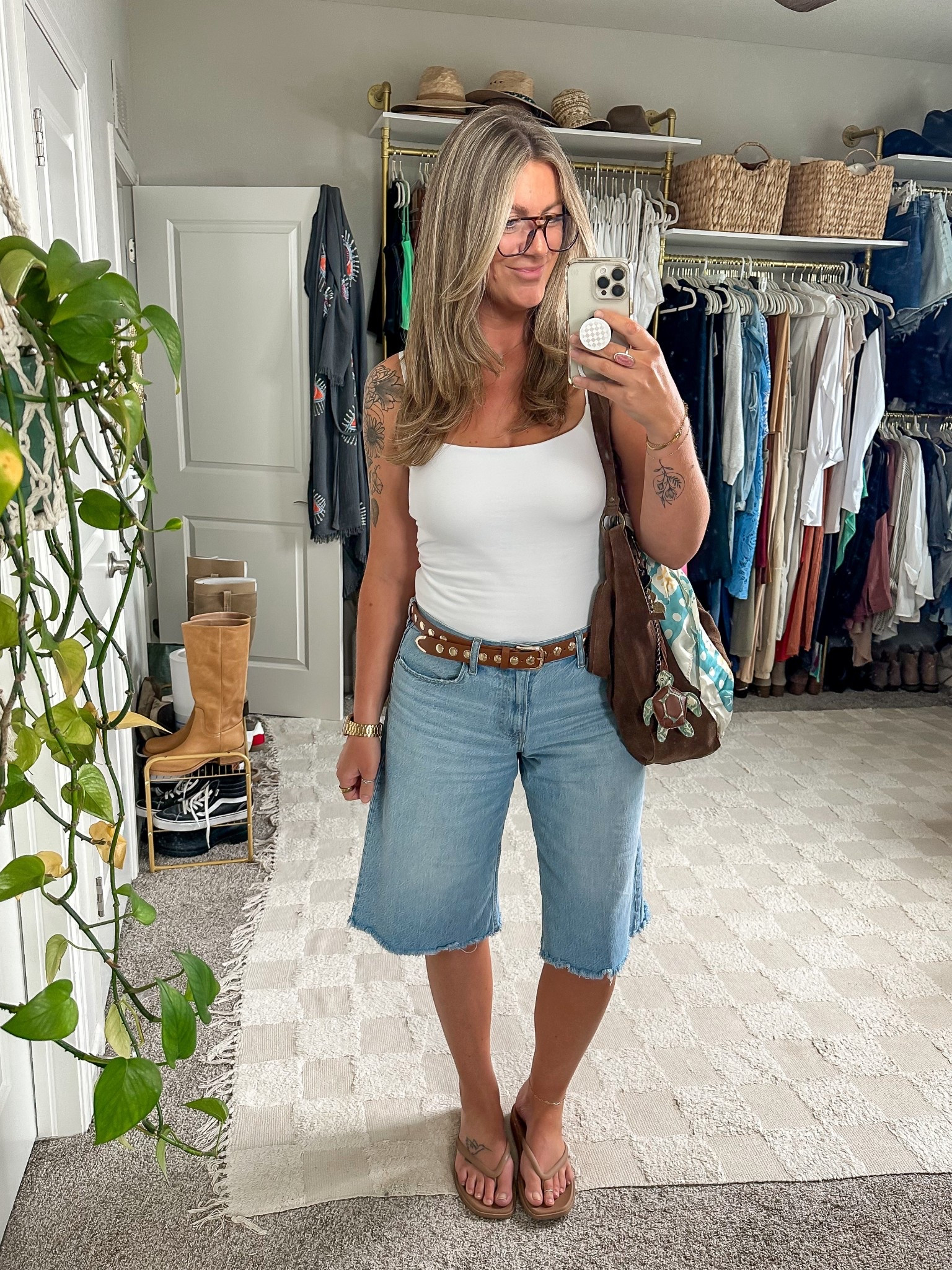 Yesterday’s ootd 
Large tank, 10/30 reg shorts (come in long!) $25 off $100 
11 sandals 

#LTKMidsize #LTKOver40