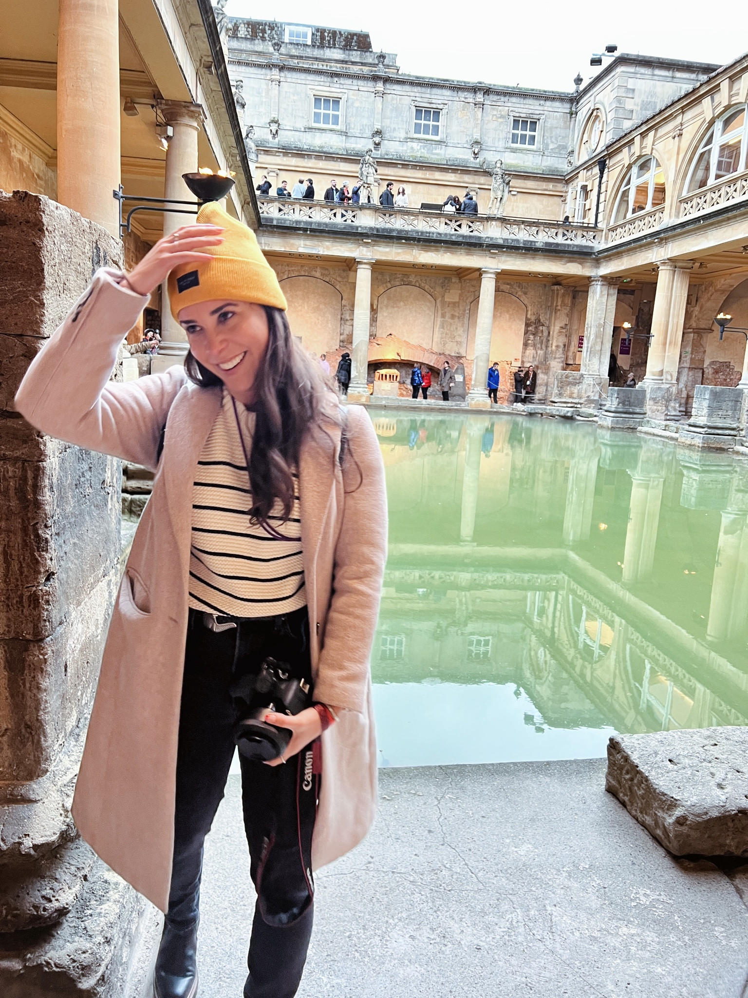 The comfiest outfit to slightest in the English countryside are lug Chelsea boots

#LTKshoecrush #LTKunder100 #LTKSeasonal