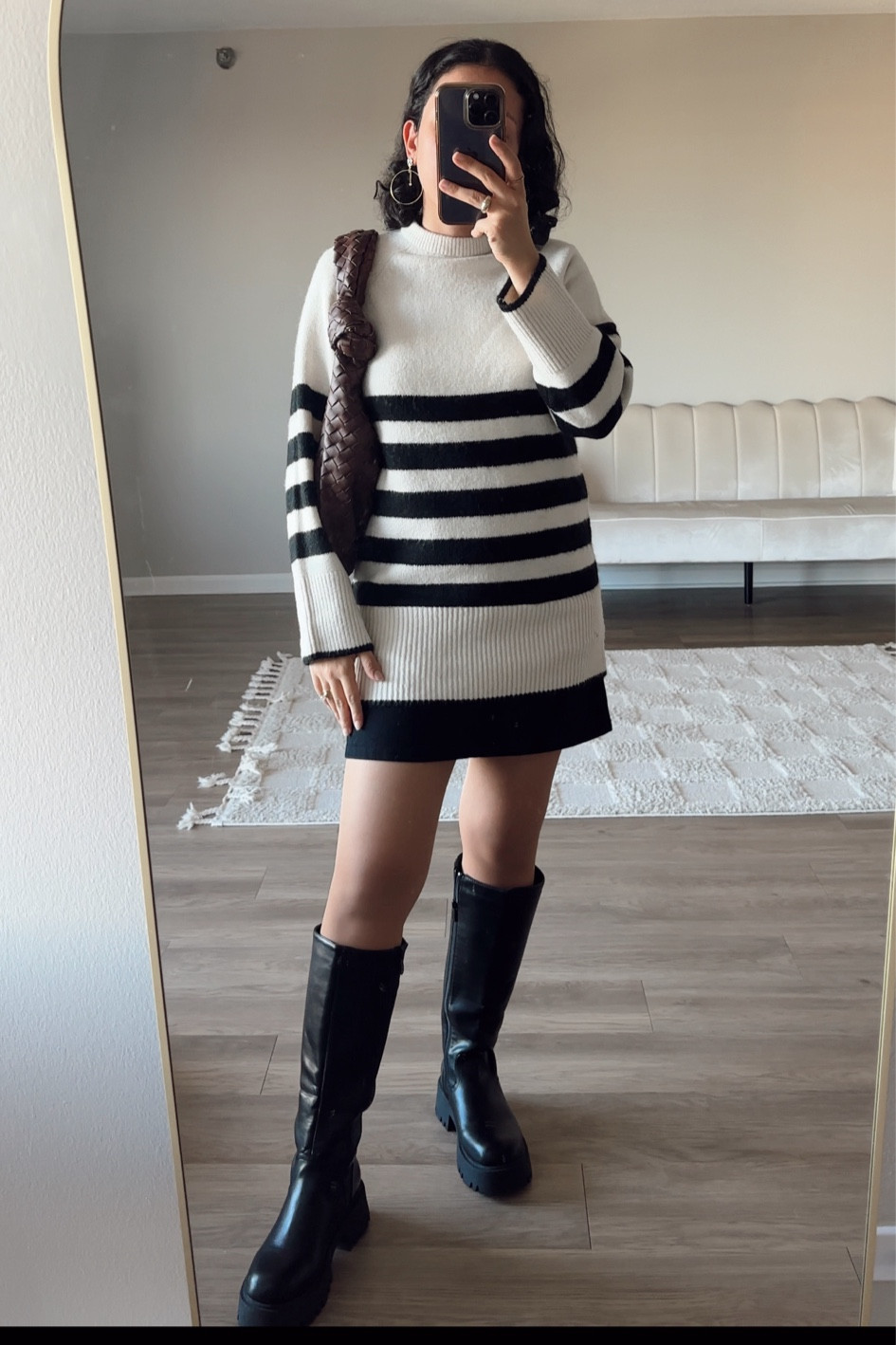Striped sweater outfit 

#LTKGiftGuide #LTKSeasonal #LTKHoliday