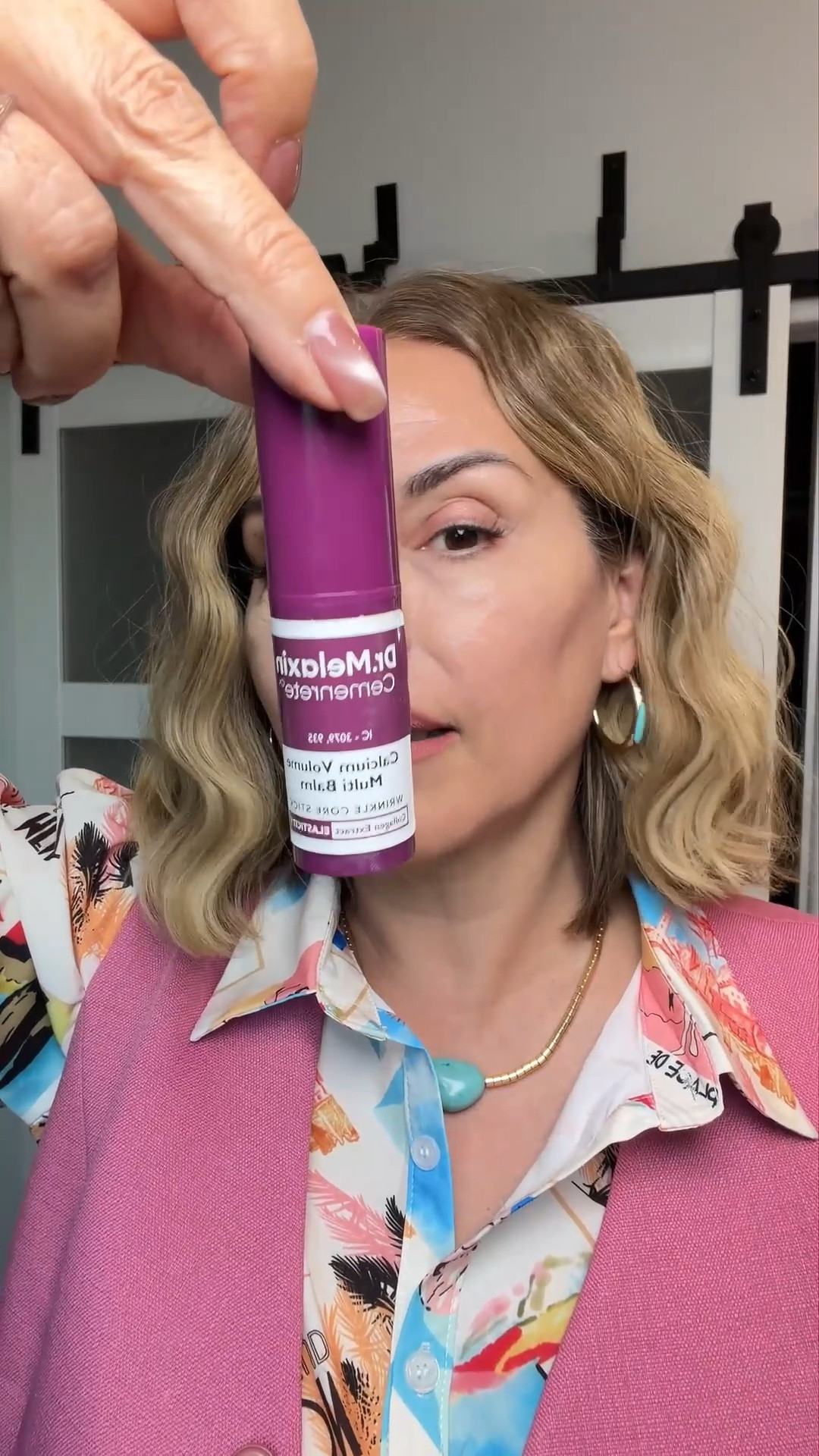Esto hago para evitar el maquillaje cuarteado

#LTKselfcare #LTKOver40 #LTKBeauty