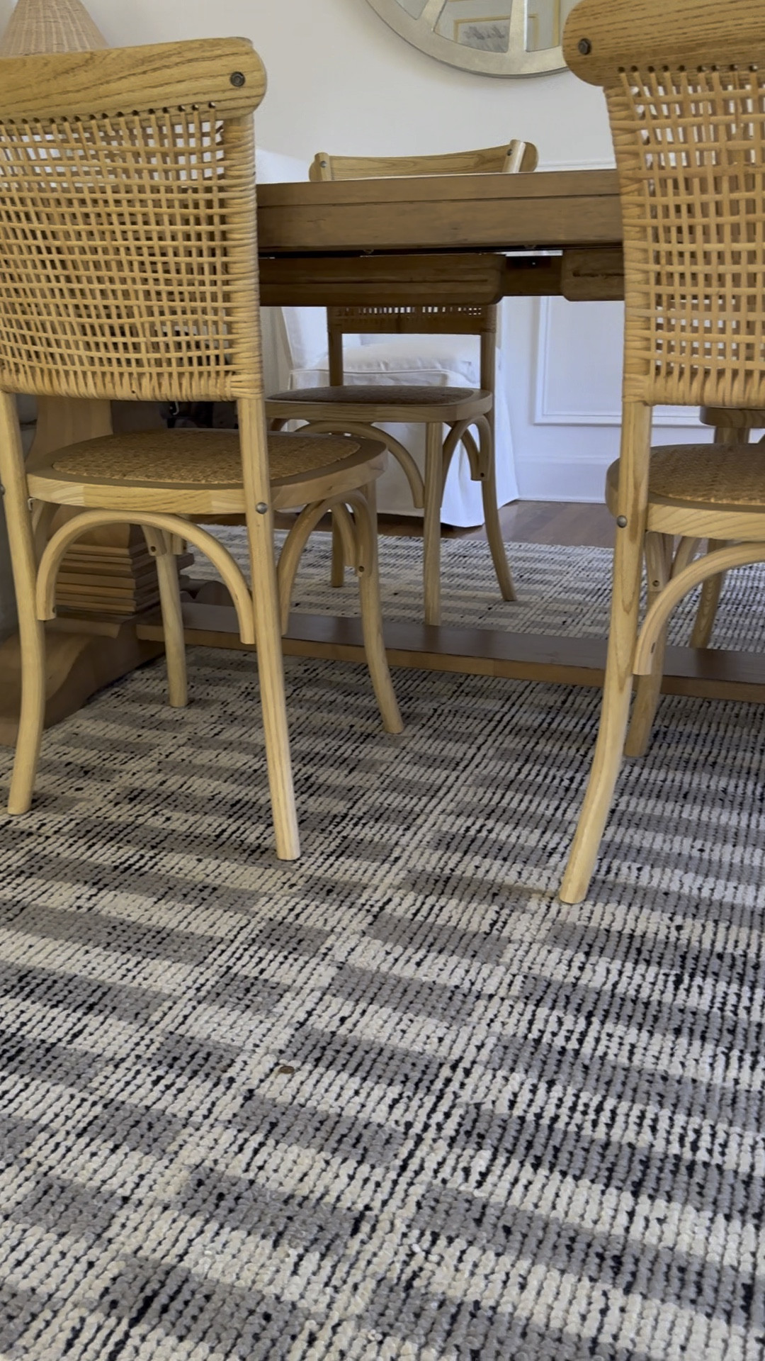 Hand knotted Moroccan area rug. Handmade in India. 




Etsy handmade, shop small, small business, dining room chairs, 

#LTKhome