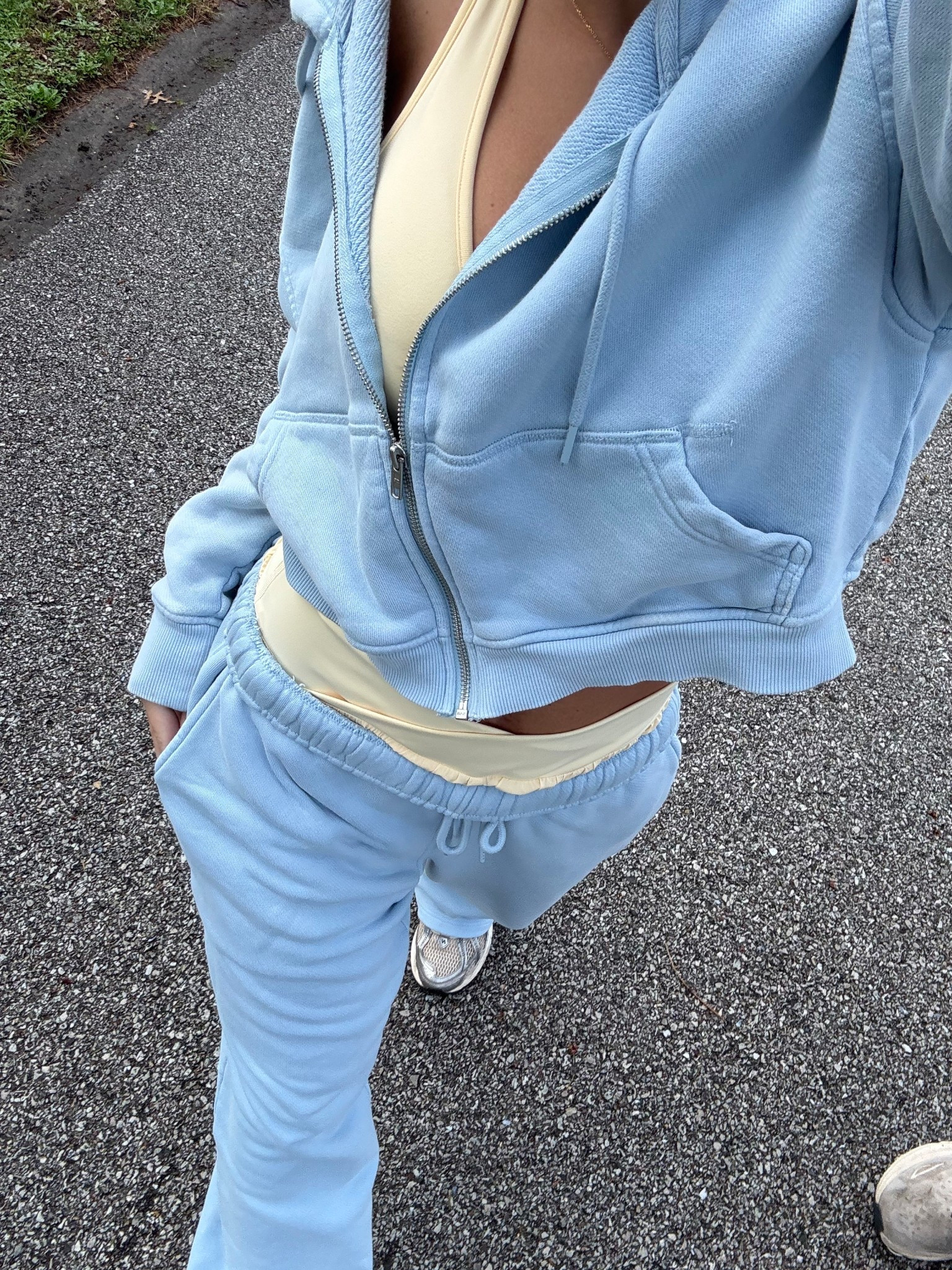 cutie spring color combo 💛🩵

#LTKActive #LTKU #LTKootd