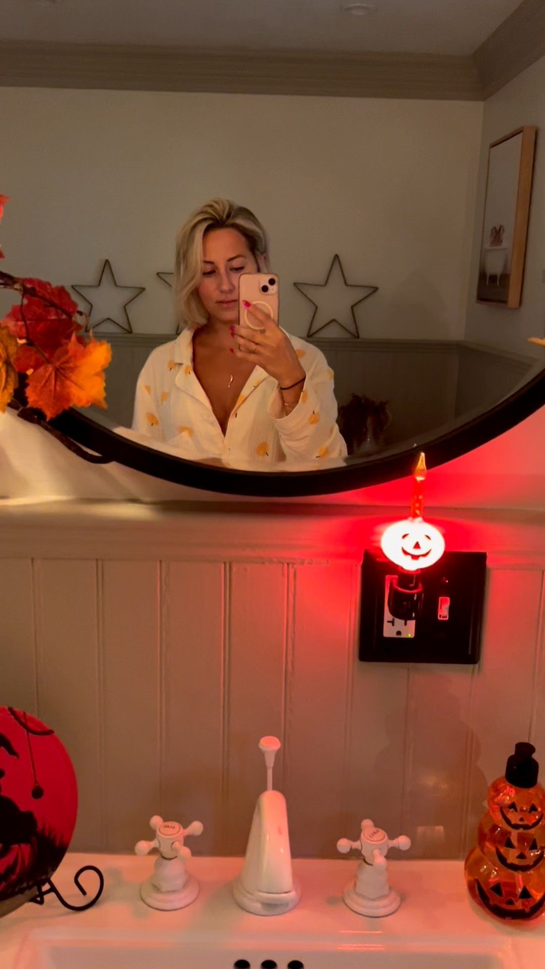 The coziest autumn pjs 🍂🤎🎃

#LTKSeasonal #LTKHalloween