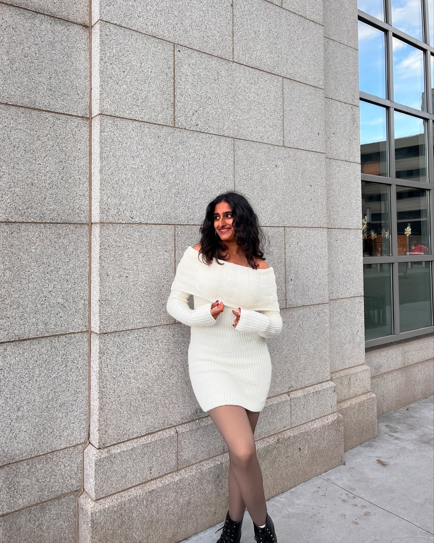 Cozy Dresses >>> 
@vici

#LTKSeasonal #LTKFindsUnder100 #LTKStyleTip