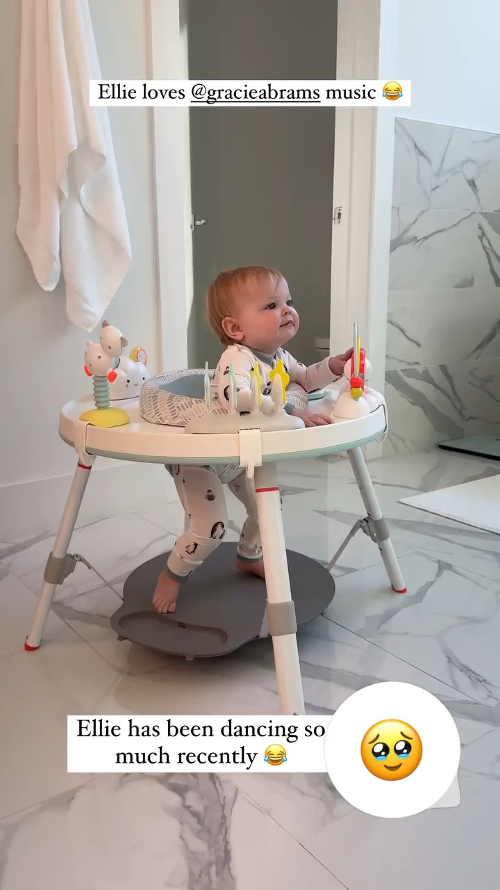 Ellie has been dancing so much recently 🥹😂

#LTKFamily #LTKBaby #LTKKids