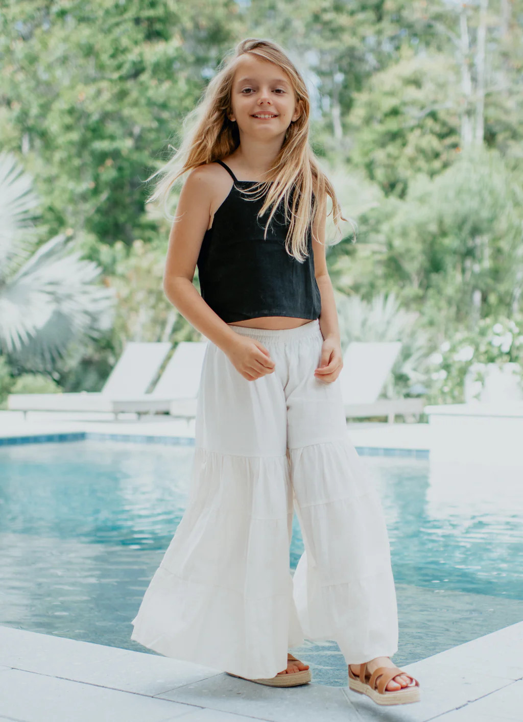 Cassie Linen Top (black) | INDIE BLUE