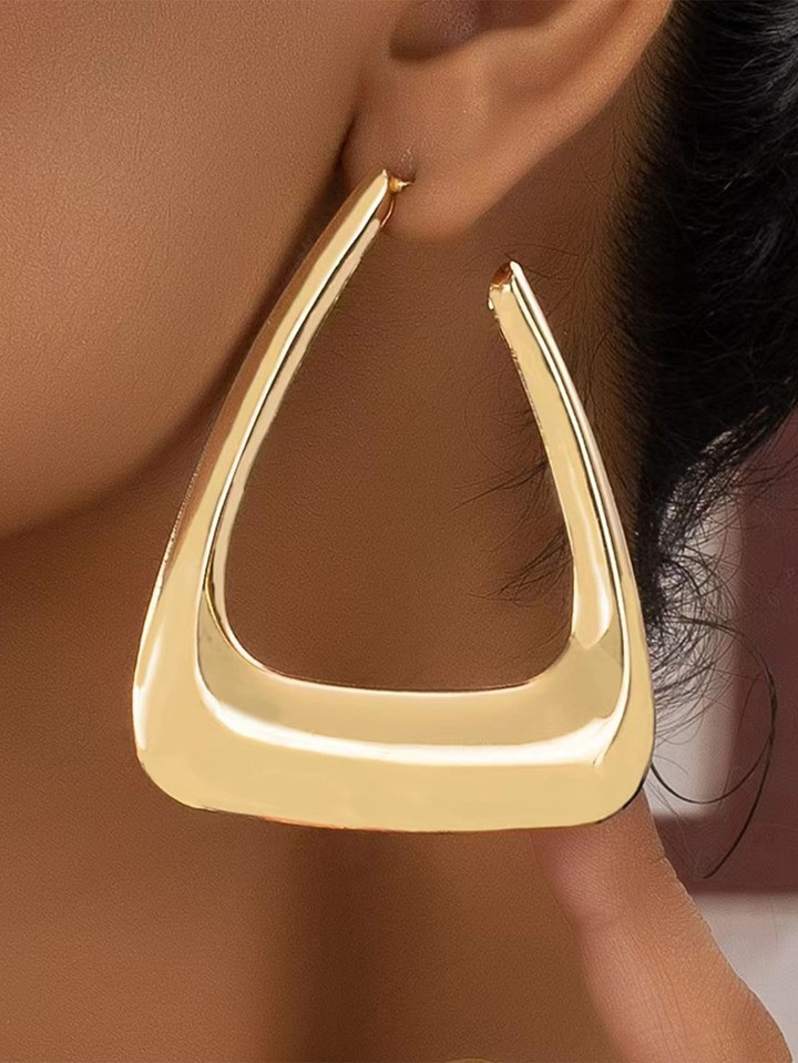 Triangle Design Cuff Hoop Earrings | SHEIN
