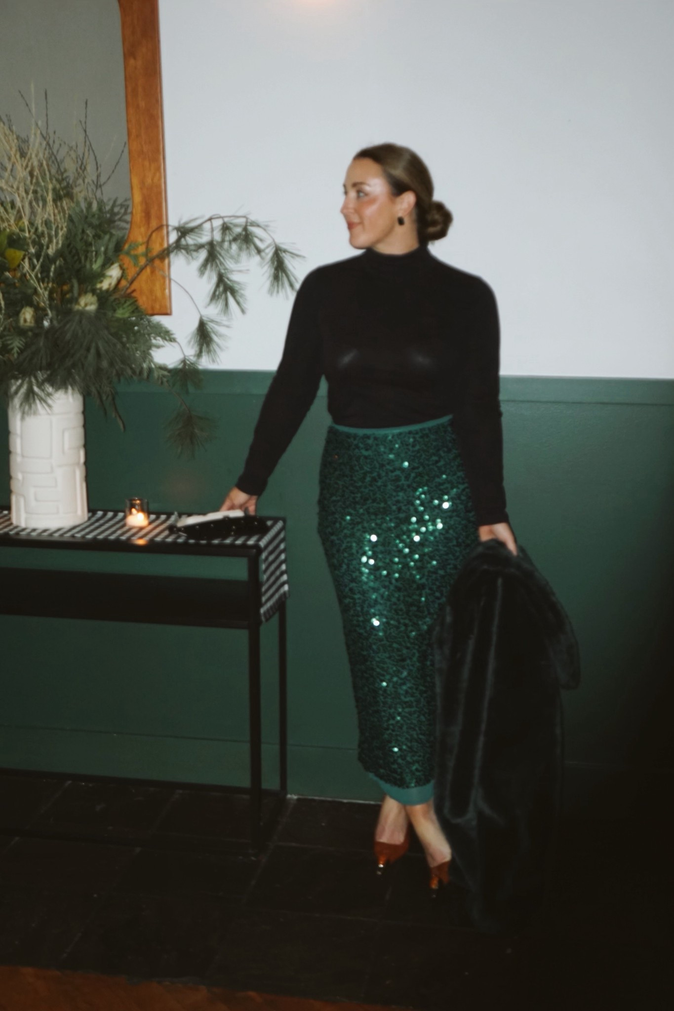 Easy holiday outfit idea for dinner and drinks… sequin skirt + black turtleneck

This green sequin midi is sold out at Confête right now, but linking similar styles!

Christmas dinner outfit, christmas eve outfit, christmas dinner outfitt

#LTKMidsize #LTKHoliday #LTKOver40