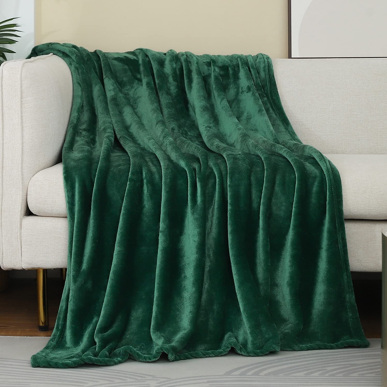 Forest Green Flannel Fleece Throw Blanket Throw Size(50 by 60 Inches),Green Throw Blanket for Couch Sofa Bed 280GSM,Super Soft Plush Cozy and Lightweight Warm Bed Blanket for All Season | Amazon (US)