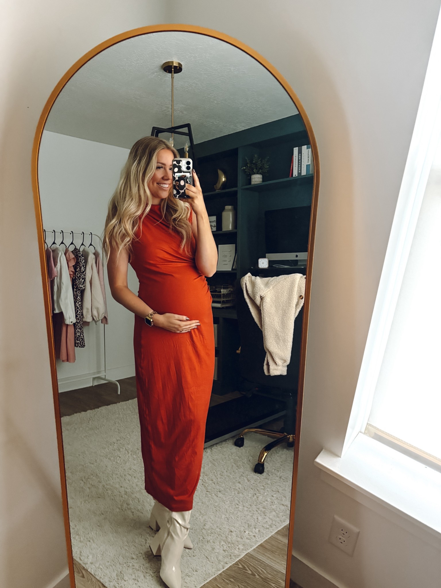 safe to say this is my fav dress right now because it’s SO comfortable! works amazing with the bump but isn’t actually maternity & works without a bump too! more colors!

dress: sized up on to an L but it’s stretchy! Probably could’ve stuck with M
boots: size up half 
 

| pregnant | fall dress | amazon fashion | bump friendly dress | fall wedding guest outfit | church outfit | bodycon dress | thanksgiving outfit 

#LTKCyberWeek #LTKHoliday #LTKBump