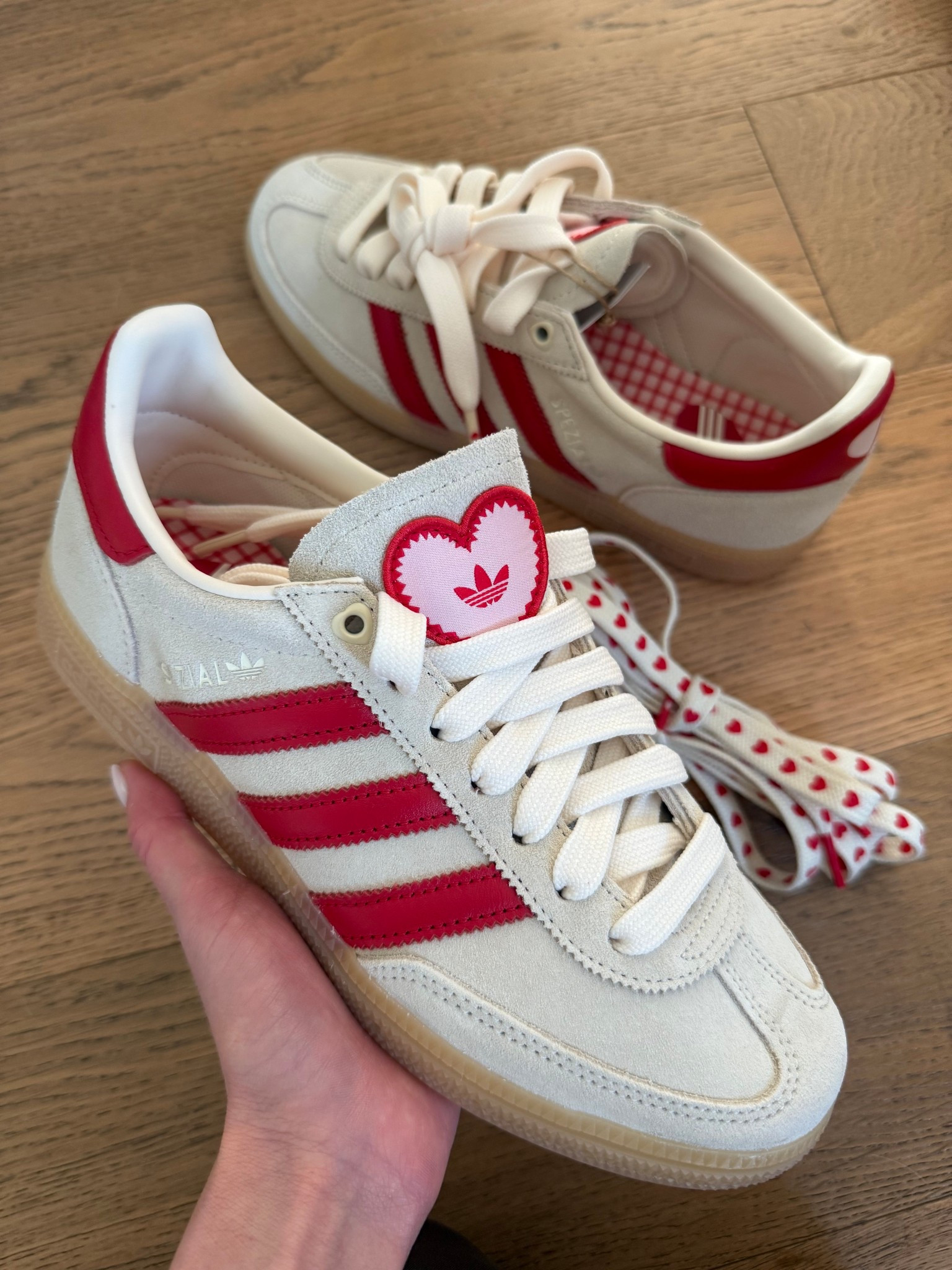 New adidas 💕

#LTKSeasonal #LTKValentine #LTKActive