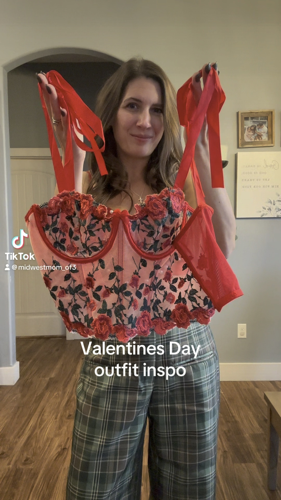 Valentines outfit inspo with this adorable corset top!! 😍🔥🔥

#LTKSeasonal #LTKFindsUnder50 #LTKStyleTip