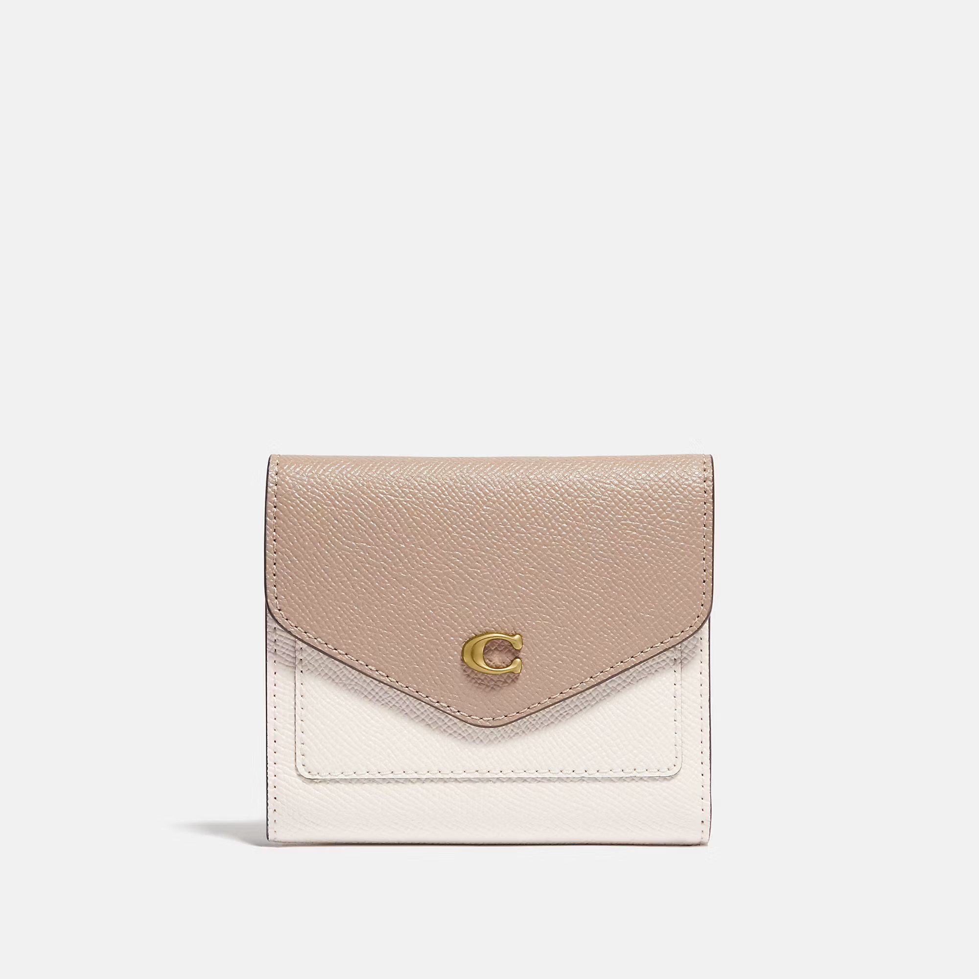 Wyn Small Wallet In Colorblock | Coach (US)