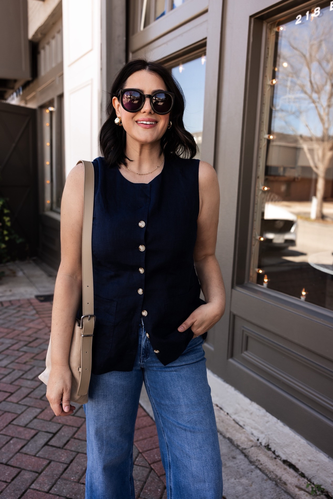 Can we talk about the fact that this entire spring outfit is @onequince and the denim is only $50?? I’ll stand by that their denim outperforms anything I've paid triple for. Every single piece punches WAY above its price point and I am not taking questions. 👏 Comment SHOP for links sent directly to your DMs — I promise, you'll thank me later.  #QuincePartner  

 