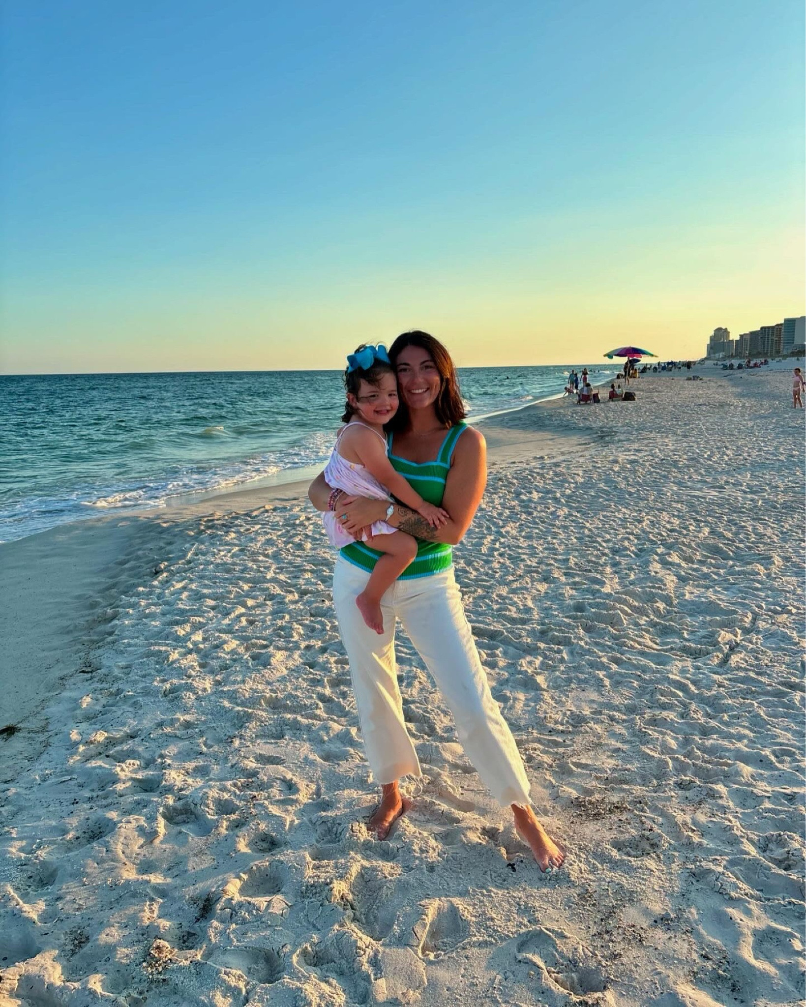 The perfect beach outfit has been found. I love good pair of white pants on the beach and paired with a bright top really makes that tan POP! 

#LTKSummerSales #LTKFindsUnder50 #LTKStyleTip