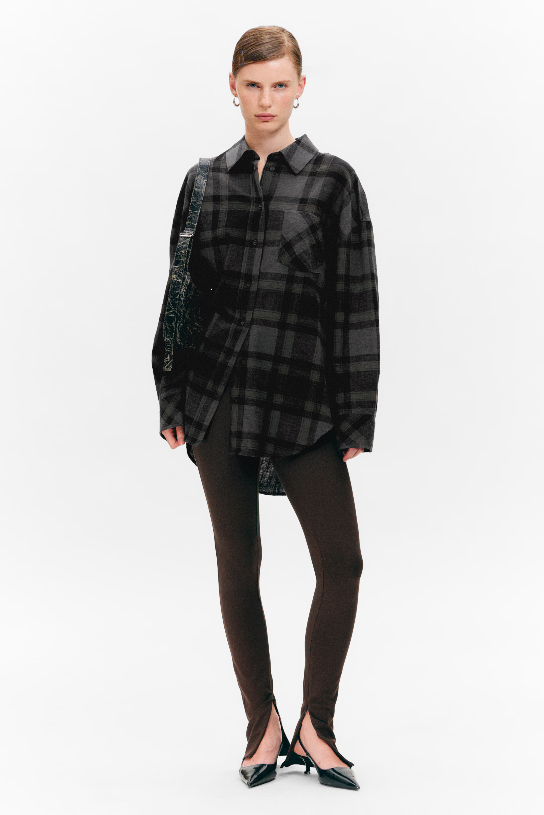 Oversized Long-Sleeved Cotton Shirt | H&M (UK, MY, IN, SG, PH, TW, HK)