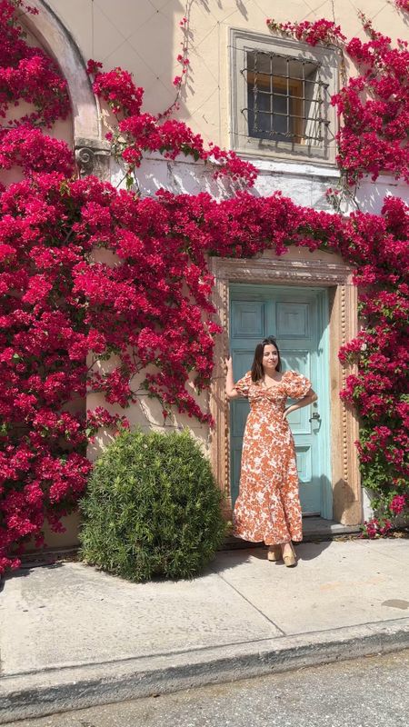 Loving these beautiful floral print midi dresses for Spring! They are great for Easter and any other Spring occasions



#LTKwedding #LTKstyletip #LTKSeasonal