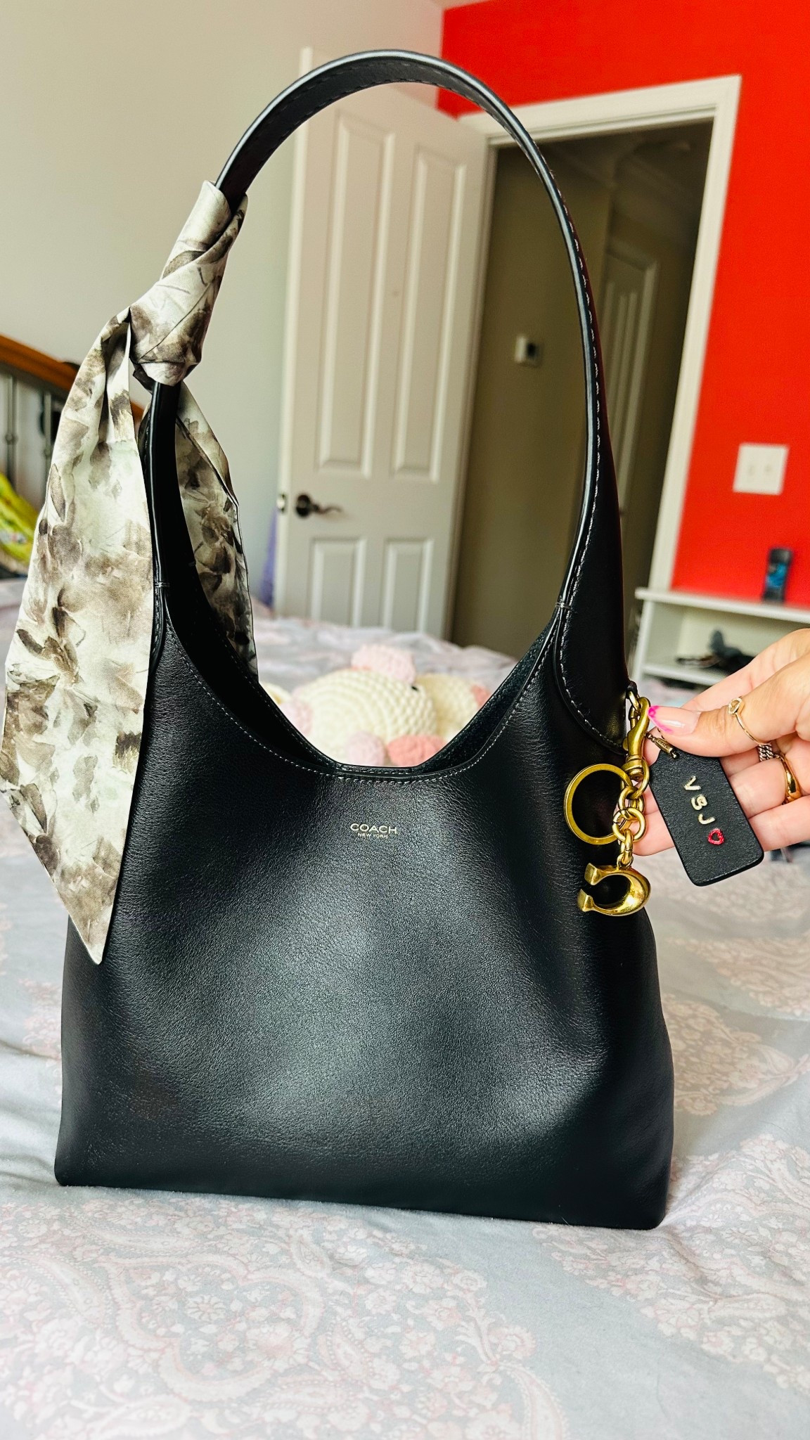 Brooklyn ♥️

#LTKPetite #LTKStyleTip #LTKItBag