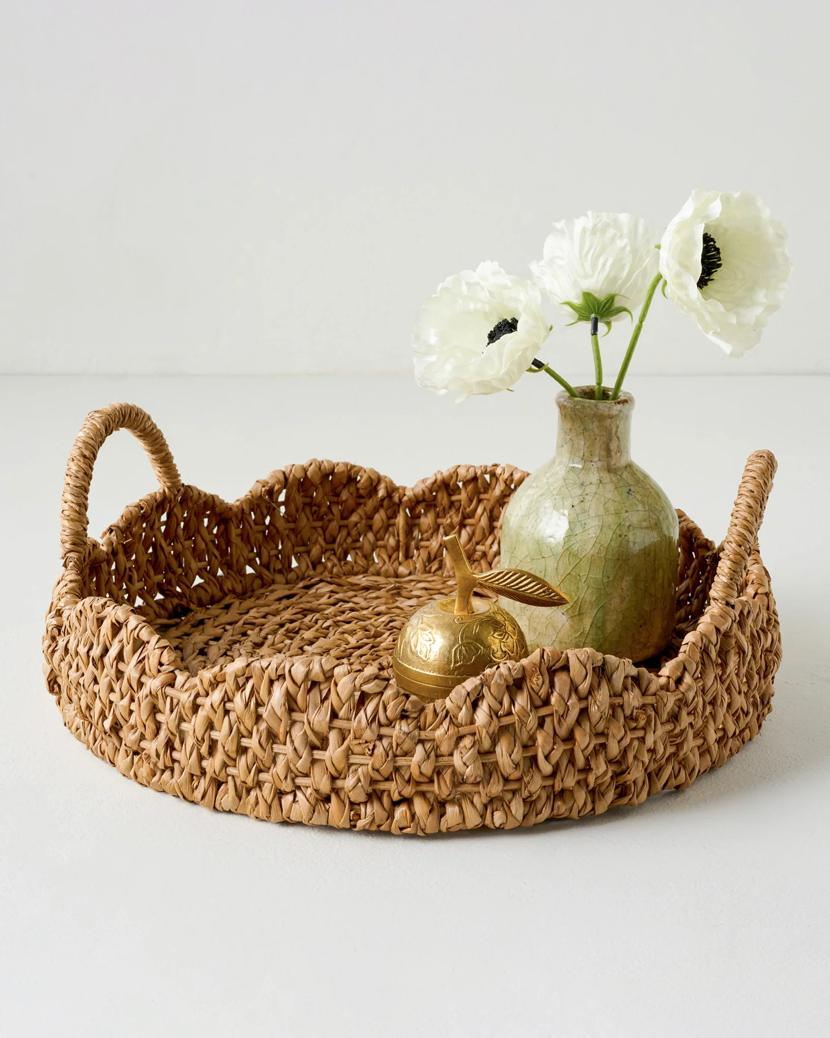 Solene Woven Scalloped Tray | Magnolia