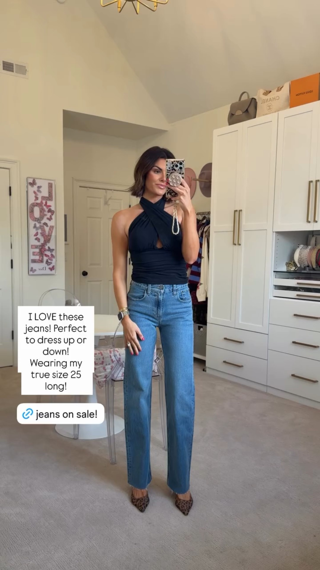 I LOVE these jeans! Perfect to dress up or down! 

Wearing my true size 25 long!  @abercrombie

#LTKSaleAlert