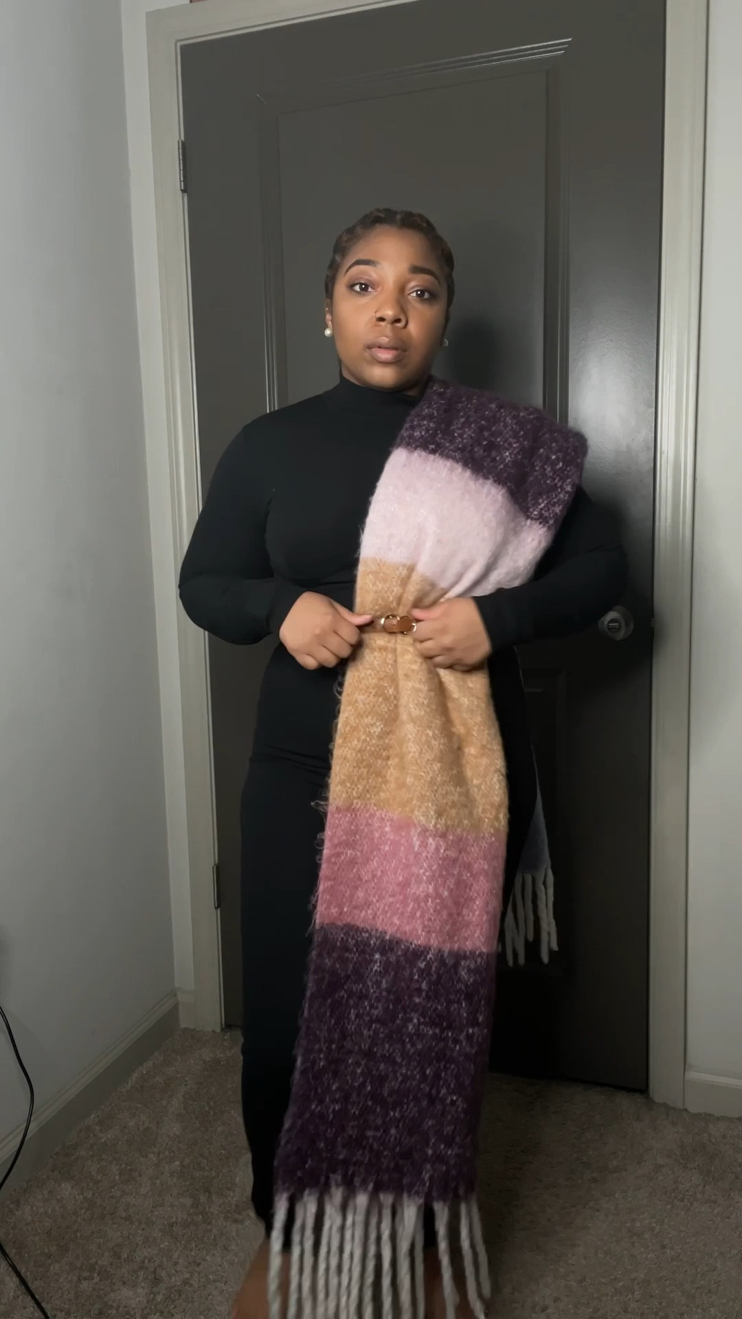 Kept it simple for a night out with my roomie!

#LTKstyletip