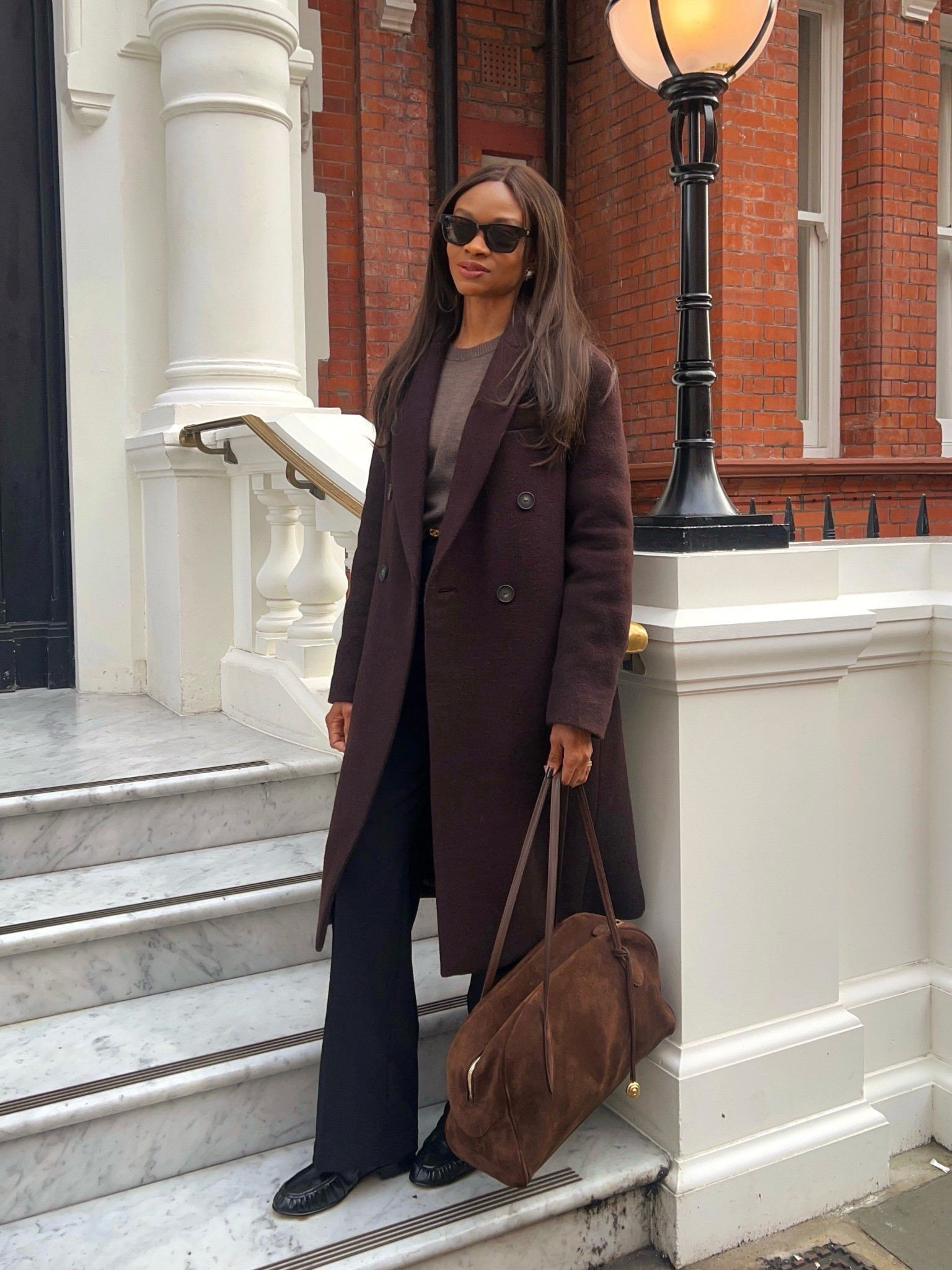 Work Outfit | Wearing Vince coat and Liffner suede bowling bag. Similar items also linked 

#LTKbag #LTKworkwear