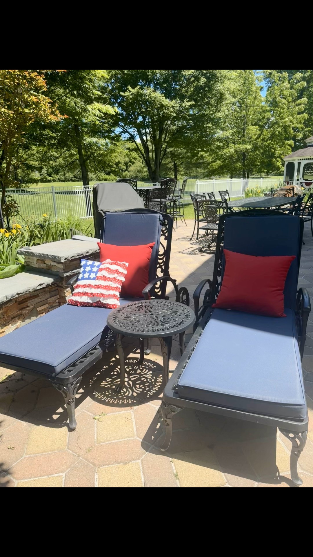 Check out these gorgeous pillows
@plowandhearth

#LTKHome #LTKSeasonal #LTKSaleAlert