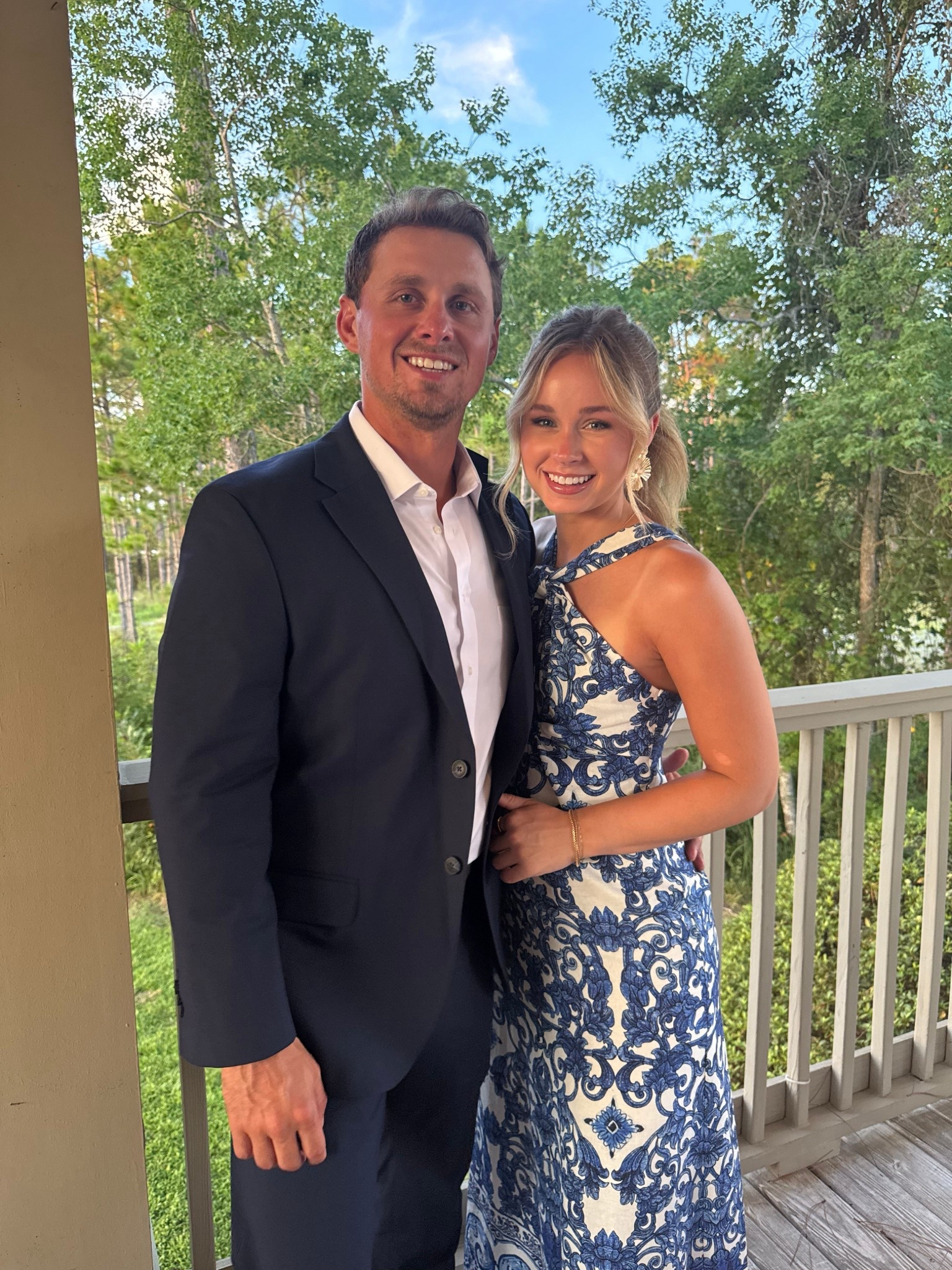gorgeous linen wedding guest dress on double sale right now!! 

beach wedding wedding guest dress vacation dress linen dresss

#LTKWedding #LTKFindsUnder100 #LTKSaleAlert