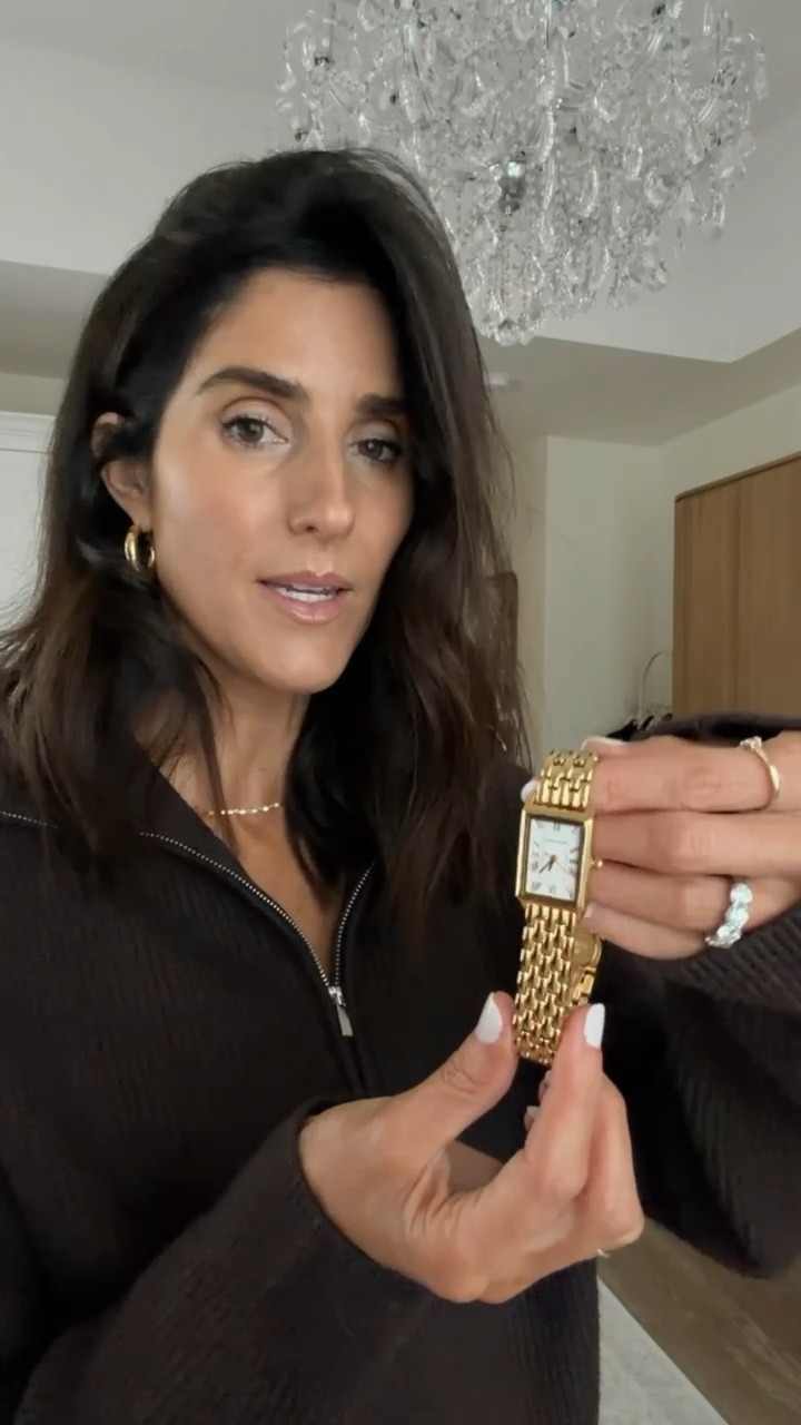 What I’m buying my mother in law, mom and had to get one with myself for Christmas. These watches look and feel expensive but are under $30 #stylinbyaylin#aylin #amazon #giftidea #watches

#LTKGiftGuide #LTKHoliday #LTKBeauty