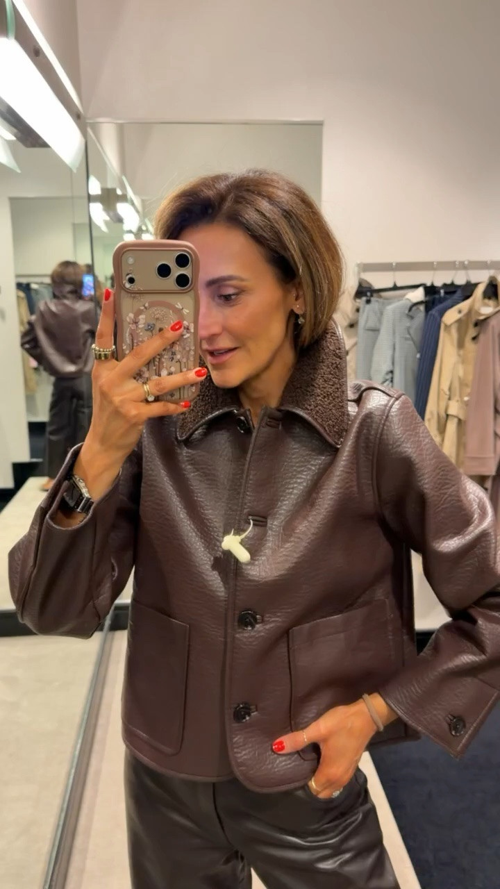 Cropped leather jacket with shearling, super fun for fall

#LTKSaleAlert #LTKootd #LTKSeasonal